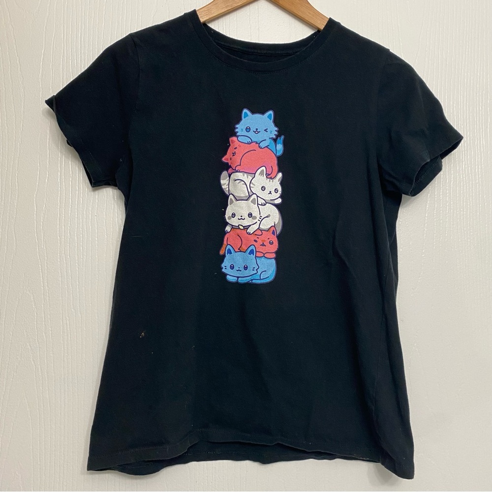 Black Short Sleeve Tee Shirt Red,White,Blue Cats Women’s Small